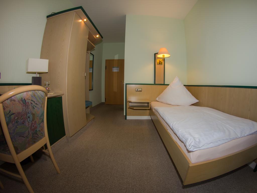 Parkhotel Schoenewalde ภายนอก รูปภาพ